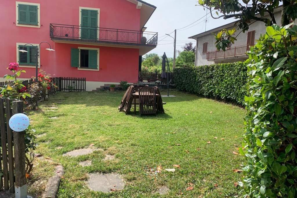 Appartamento Nel Verde Tra Cinque Terre E Versilia Barbarasco Екстер'єр фото